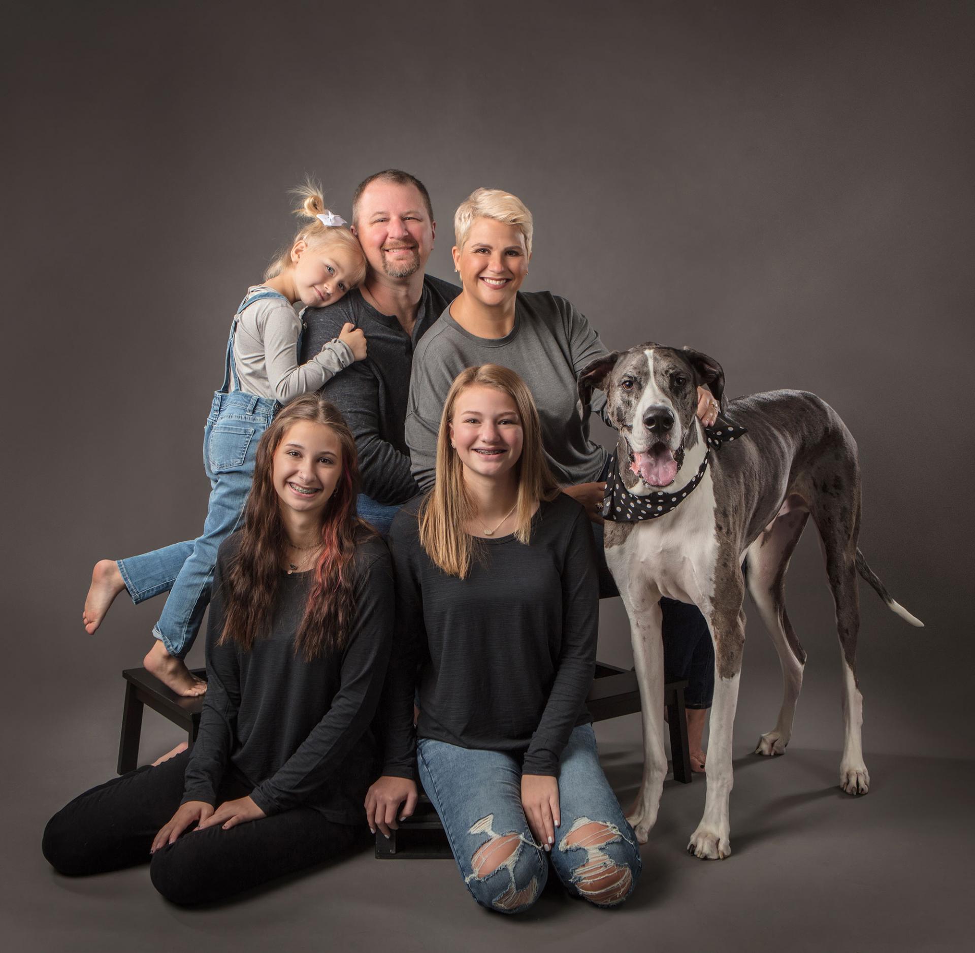 25067098_1641090035pSefamily-photography-kansas-city-studio-011